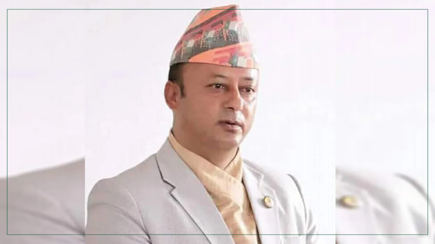 समय सापेक्षित कानुनहरू निर्माण गरिरहेका छौं : मन्त्री खड्का