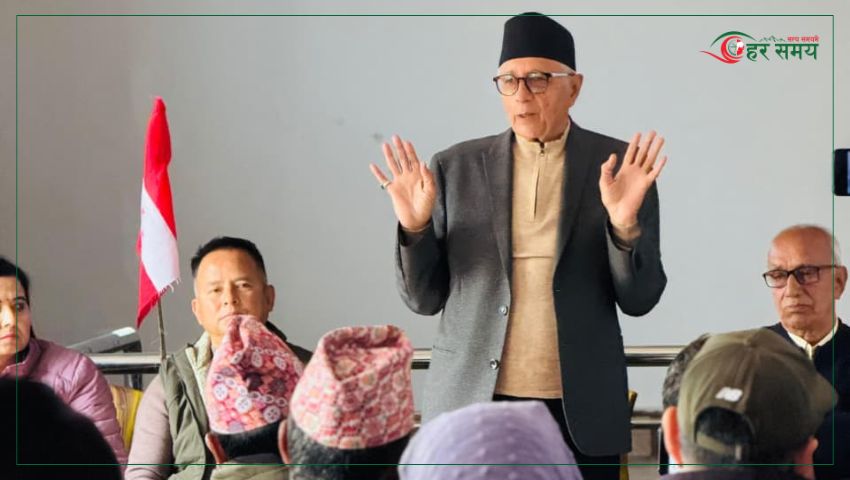 पार्टी फुटबाट जोगाउन मध्यमार्गी धार अपनाएको हो : डा. शेखर