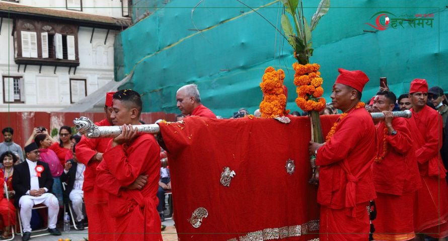 आज सप्तमी: घर घरमा फूलपाती भित्र्याइँदै