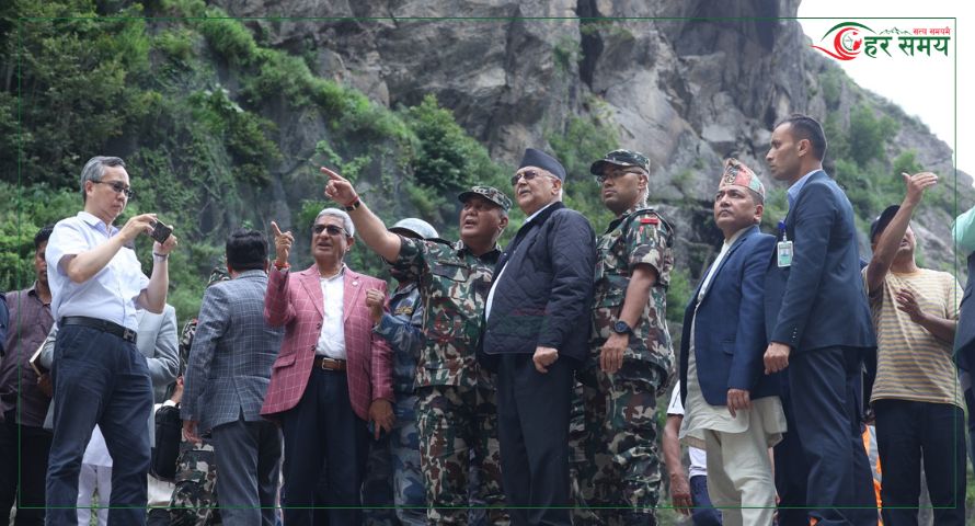 प्रधानमन्त्री ओलीबाट रसुवा र नुवाकोटको बाढी प्रभावित क्षेत्रको अवलोकन (भिडियोसहित)