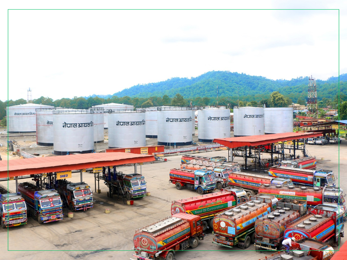 घट्यो पेट्रोलियम पदार्थको मूल्य , आजदेखि नयाँ दर लागू