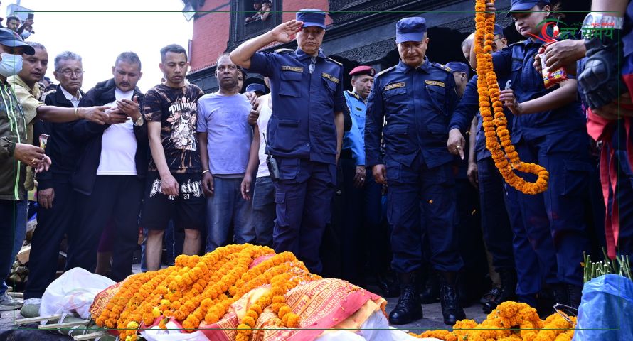 जेन्जी आन्दोलनमा ज्यान गुमाएका प्रहरीका परिवारलाई प्रहरीले १० लाख सहयोग गर्ने (पत्रसहित)