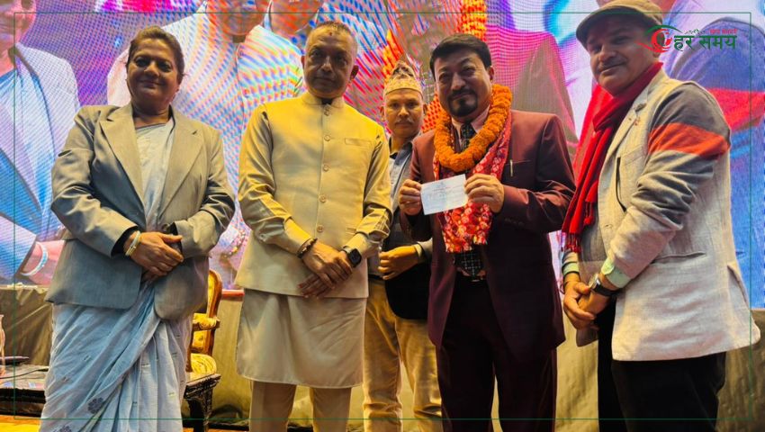 पूर्वमन्त्री रामवीरले त्यागे एमाले, रोजे कांग्रेस