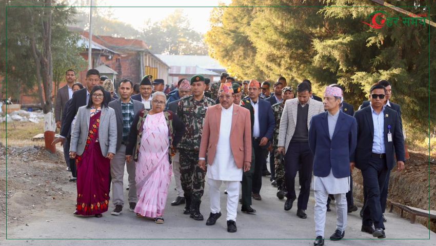 प्रधानमन्त्री कार्कीले लिइन् मतपत्र छपाइको प्रगतिबारे जानकारी