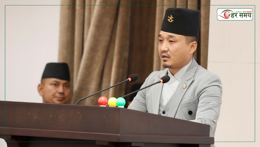 गणेश नेपाली प्रकरणमा गृहमन्त्रीले सोधे ‘घटनास्थलमा कुन दलको सरकार छ ? [भिडियोसहित]