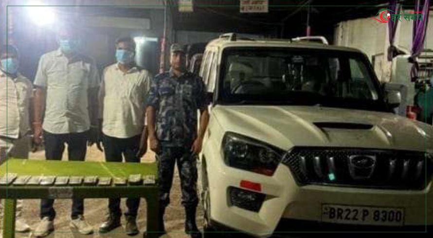 श्रोत नखुलेको रकम सहित तीन भारतीय नागरिक पक्राउ