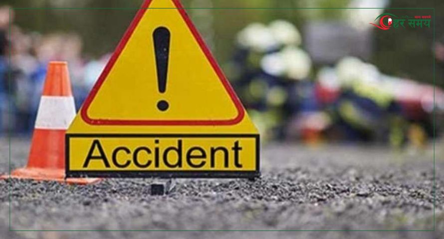 काठमाडौंबाट सिन्धुली जाँदै गरेको पिक अप भ्यान दुर्घटना, १३ जना घाइते
