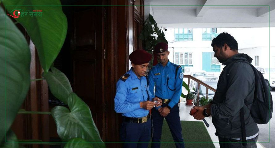 अर्थ मन्त्रालय प्रवेशमा कडाइ