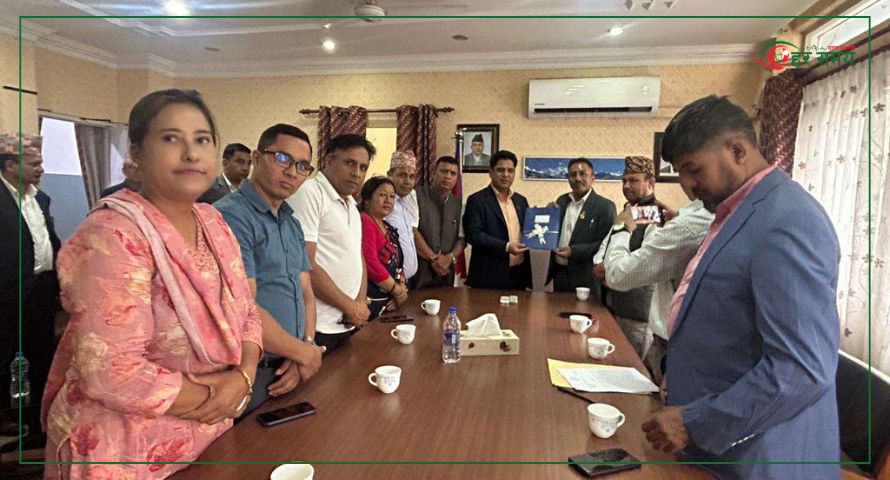 एमआरपी सम्बन्धी निर्देशनविरुद्ध व्यवसायी, मन्त्रीलाई बुझाए ज्ञापन पत्र