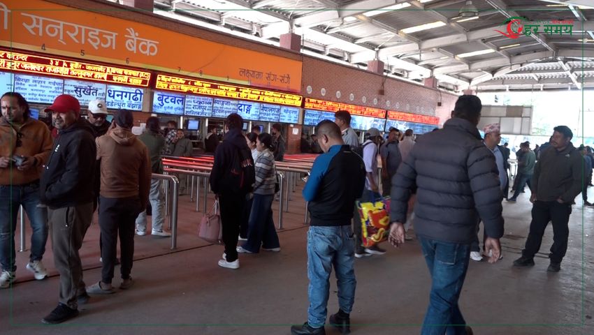 निर्वाचन चहलपहल : सार्वजनिक गाडीहरुमा न्यून चाप, रिर्जभ गर्नेहरु बढे