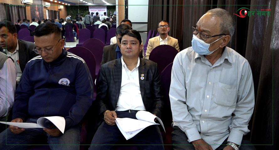 सुनमा लगाइएको विलासी कर खारेज गर्न प्रधानमन्त्रीको ध्यानाकर्षण [भिडियो]