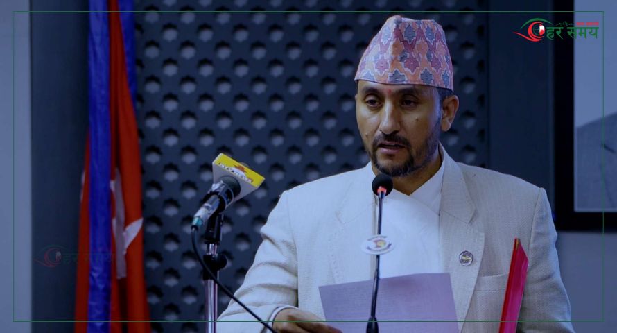 सामाजिक सञ्जालको विकृति रोक्न ऐन संशोधन जरुरी : मन्त्री खरेल