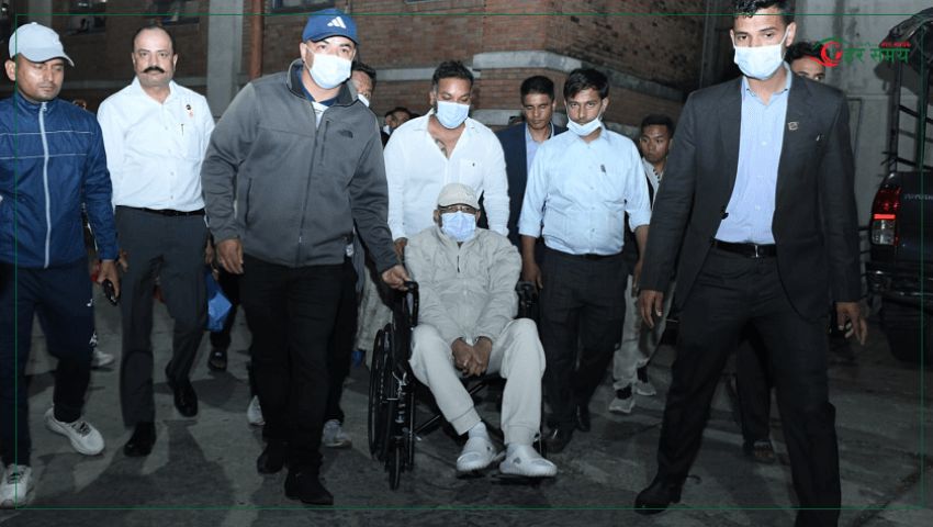 केपी शर्मा ओली अस्पतालबाट डिस्चार्ज