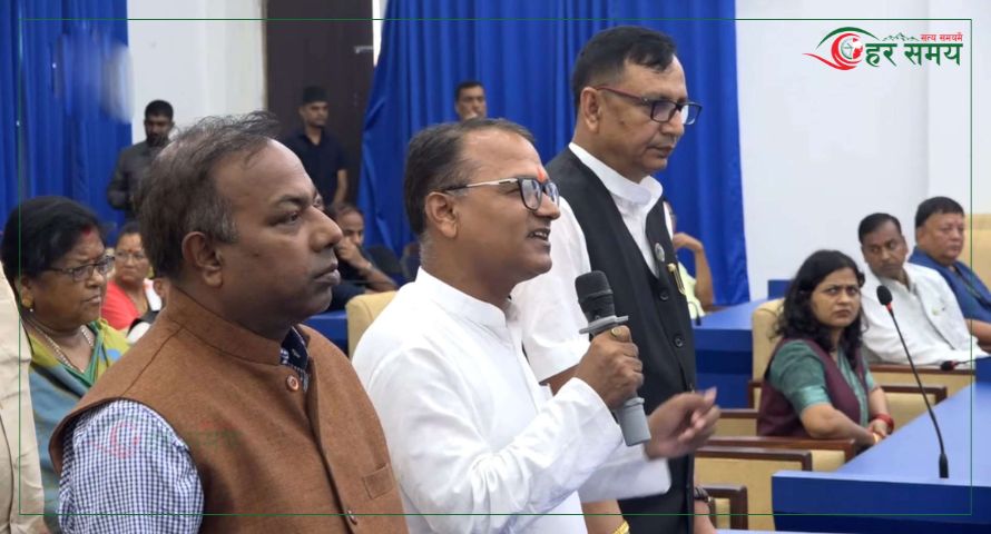 अर्थमन्त्रीको राजीनामा माग्दै प्रदेश सभा बैठक बहिष्कार