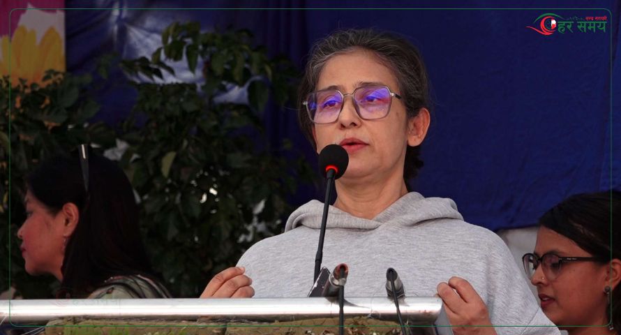 तिहार फ्लोरा एक्स्पोमा मनीषा कोइराला, आफ्नै माटोमा हुर्किएका फूललाई माया गर्न आग्रह