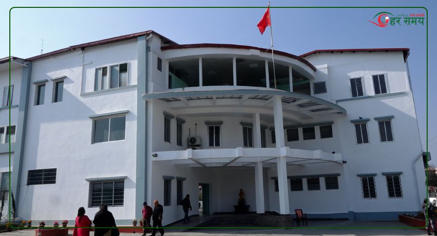 एमालेले आज निर्वाचन आयोगमा बन्दसूची बुझाउँदै