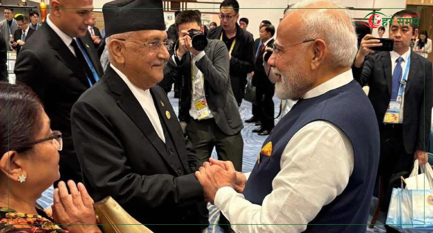 प्रधानमन्त्री ओली र मोदीबीच अनौपचारिक भेटवार्ता