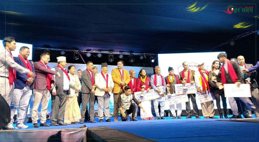 बागमती प्रदेश सरकारले गर्यो ८ विधाका १३ खेलाडी, प्रशिक्षक तथा पत्रकारलाई सम्मान