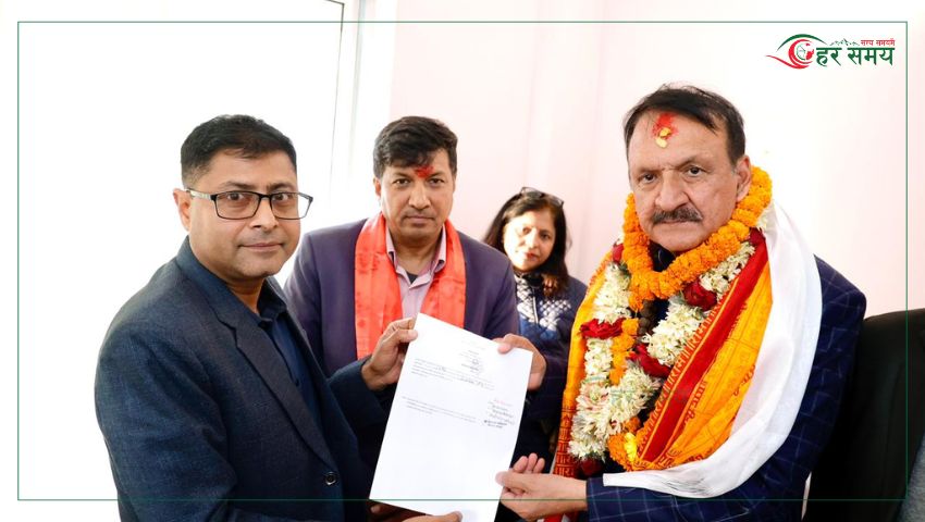 प्रकाश शरण महतले गरे नुवाकोट १ मा मनोनयन 