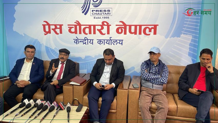 ओली पक्राउ प्रकरणमा कानुनविद्ले भने : कानुनी प्रक्रिया मिचेर कारबाही गर्न मिल्दैन