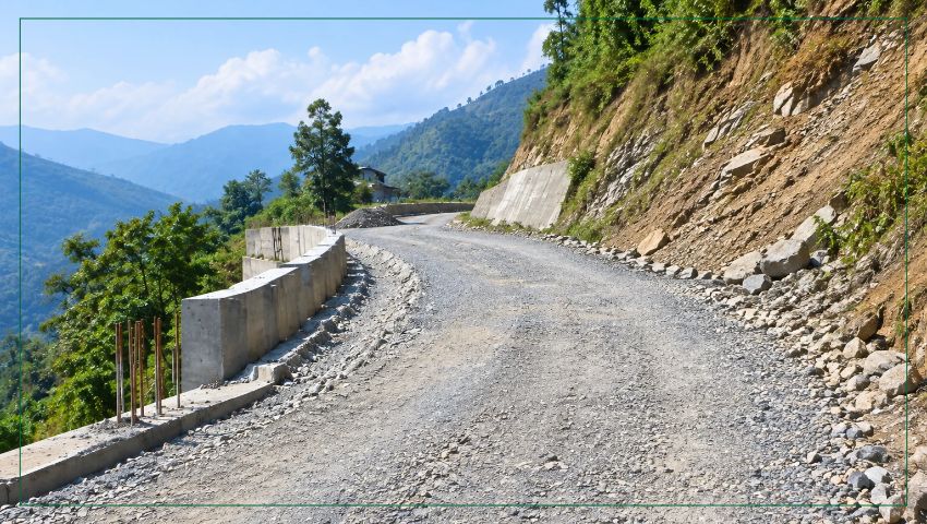तीन वर्षदेखि अलपत्र मेची करिडोरको ठेक्का तोडियो