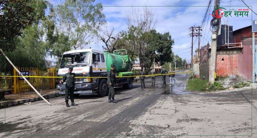 काठमाडौँका बाढीपीडित क्षेत्रमा सफाइ जारी