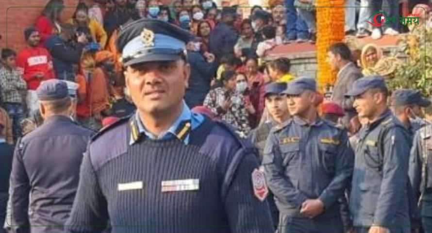 सिराहाका ट्राफिक प्रहरी निरीक्षक तिमिल्सिना बने ‘बेस्ट ट्राफिक पुलिस अफ द मन्थ’