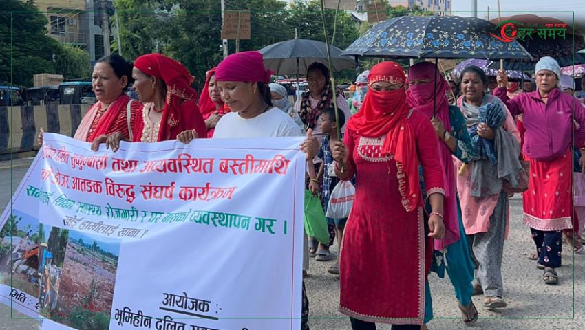 विस्थापित सुकुम्वासी परिवार आन्दोलनमा, होल्डिङ सेन्टर ‘कारागार’ जस्तै भएको गुनासो
