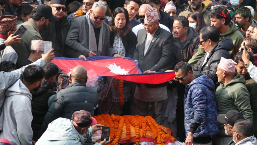 सुनिल थापाको पशुपति आर्यघाटमा अन्त्येष्टि