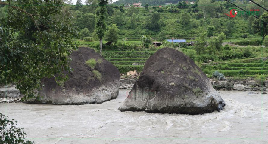 केरुङमा भारी वर्षा, सतर्कता अपनाउन त्रिशुली नदी किनारका बासिन्दालाई आग्रह
