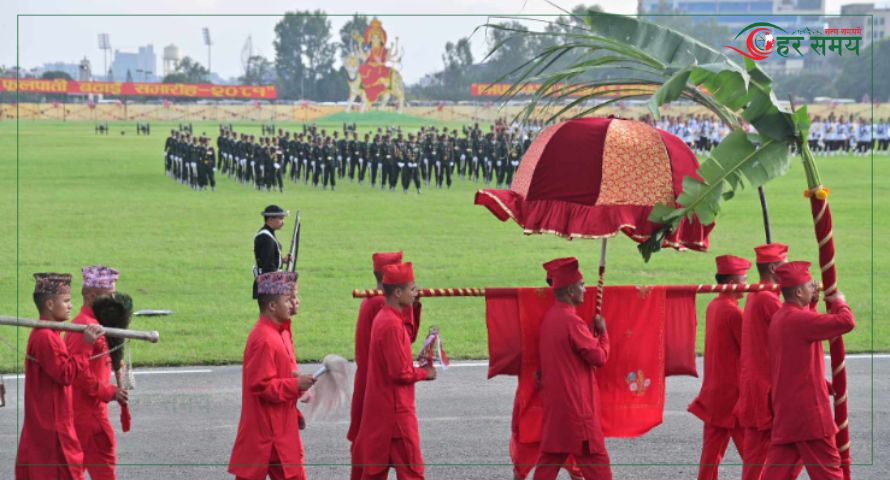 टुँडिखेलमा  सेनाद्वारा फूलपाती बढाइँ गरिँदै